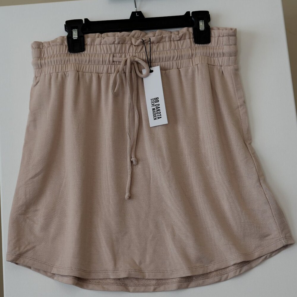 BB Dakota by Steve Madden Skirt Size Small Chic Mini Skirt